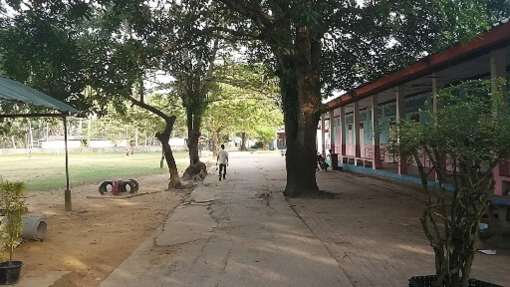 Reisinformatie over het lokale dorp op Koh Mook Eiland in Thailand