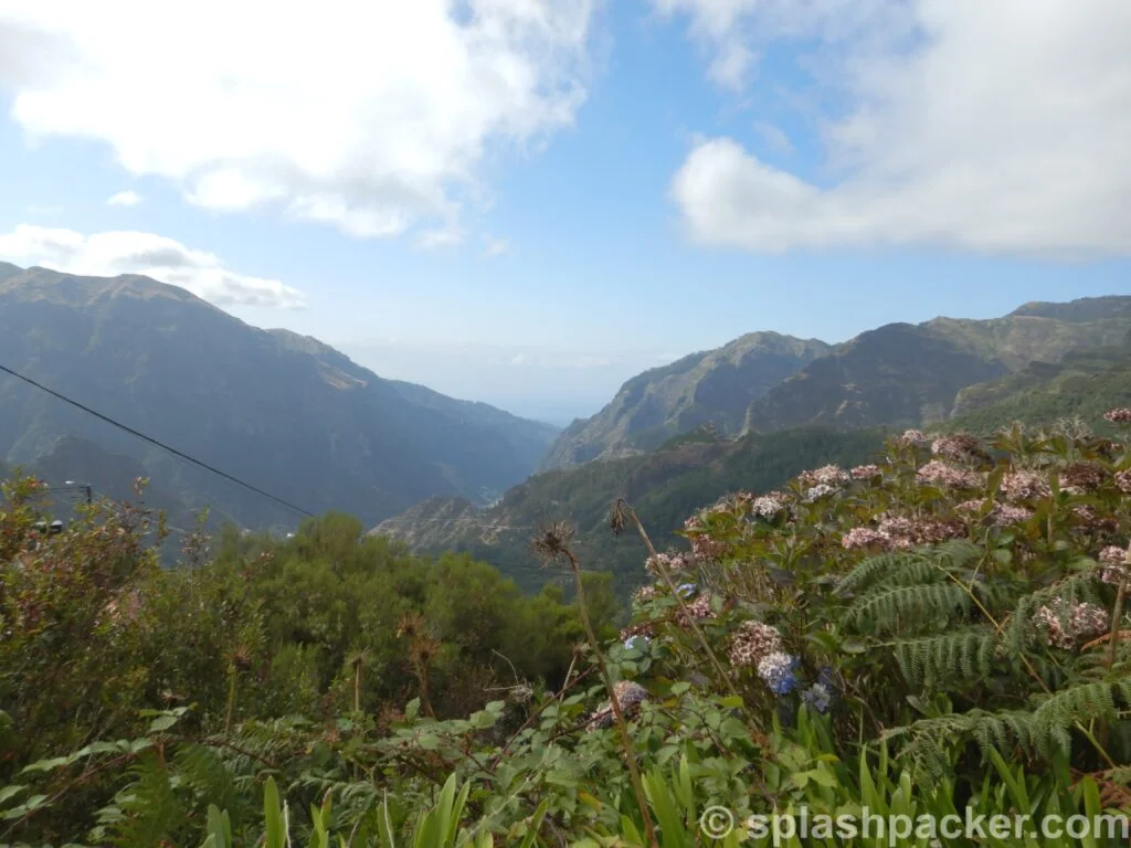 Travel information for your holiday to Madeira: Encumeada pass